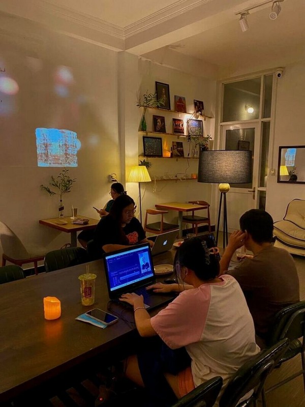 Đánh giá tổng quan về Chốn Riêng Cafe